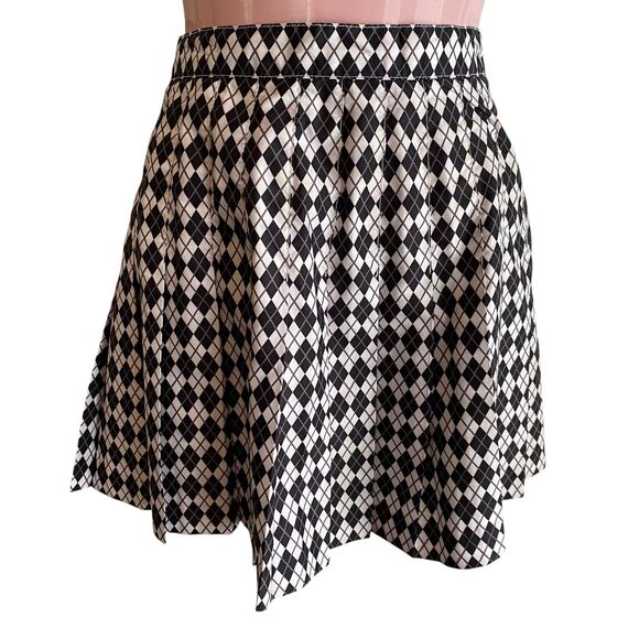 Nike Dresses & Skirts - Nike Skirt Womens XS Black White Argyle Pleated Tennis Golf Swoosh Athletic